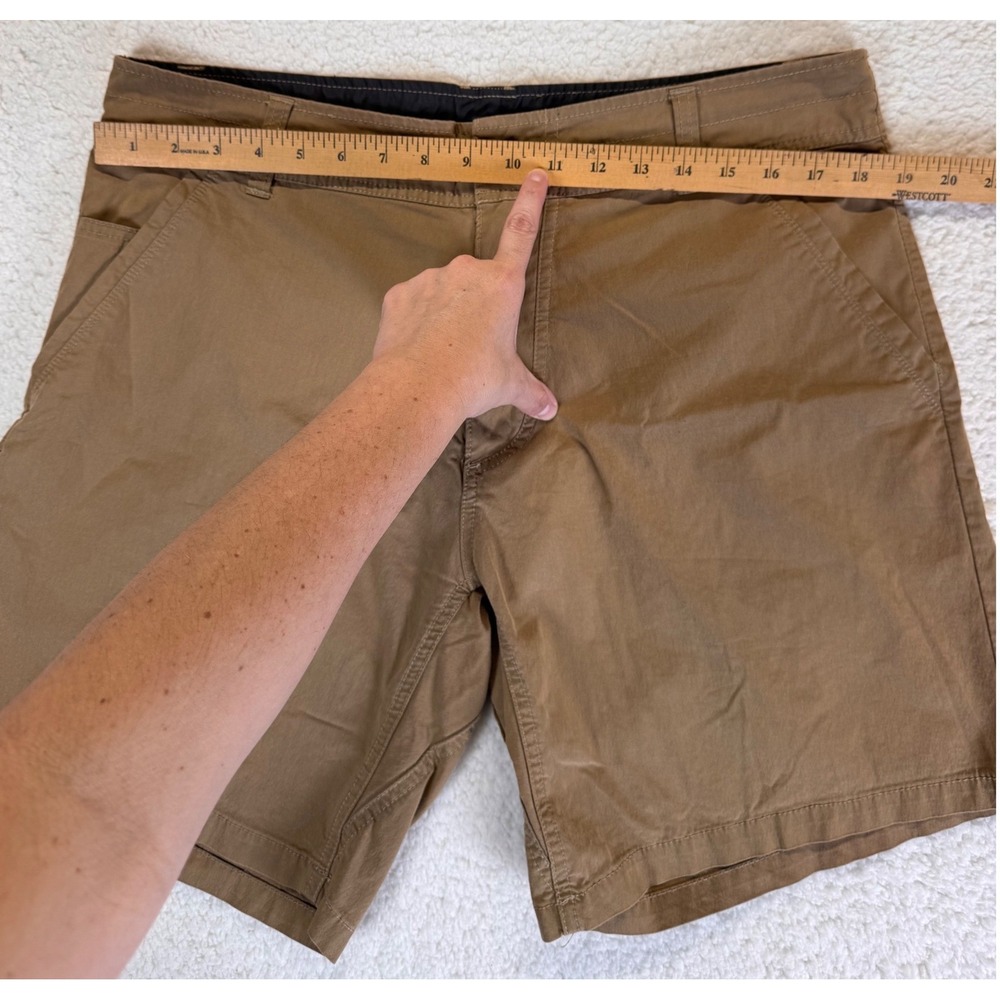 KUHL Renegade Mens 36 Brown Hiking 9" Shorts Stretch Quick Dry Outdoor Teak - Picture 4 of 7